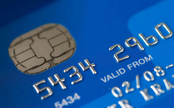 closeup picture of credit card indicating that the C-Start is a cashless unit
